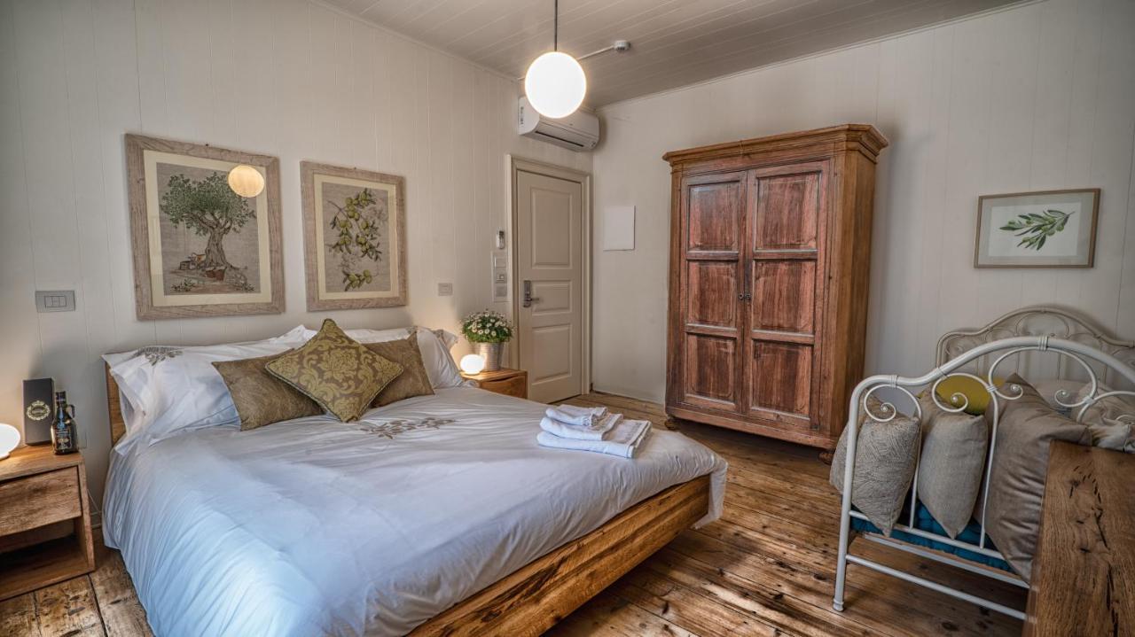 Locanda Dell'Oleificio Mezzane di Sotto Zewnętrze zdjęcie