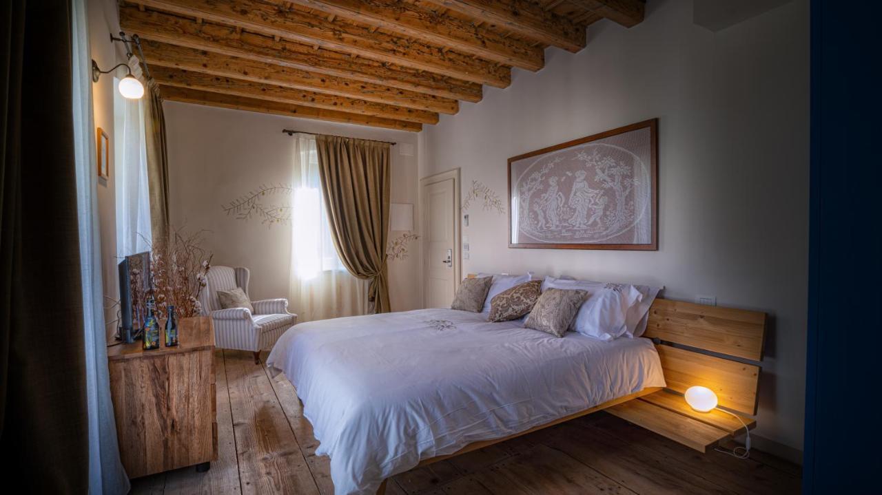 Locanda Dell'Oleificio Mezzane di Sotto Zewnętrze zdjęcie
